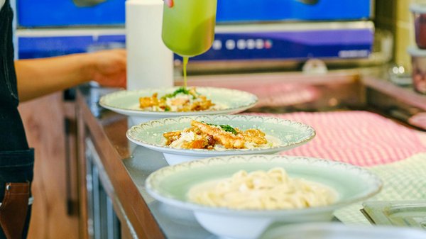 How is the UK fostering a culture of technological entrepreneurship?